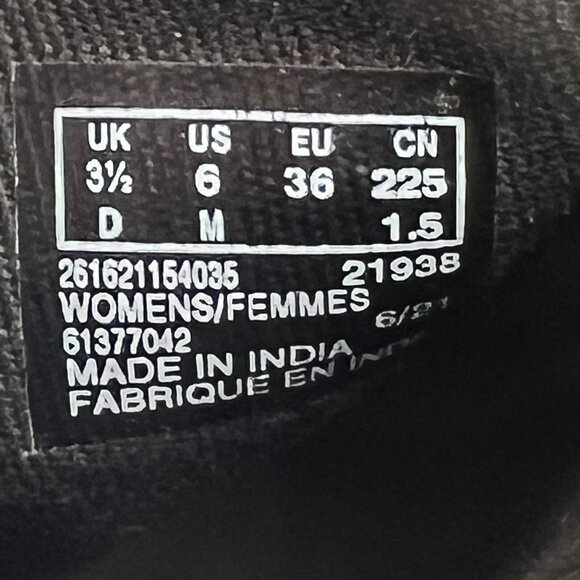 Clarks Womens 219238 Camzin Strap Black Leather Block Heels Size 6 M Booties - Picture 9 of 10